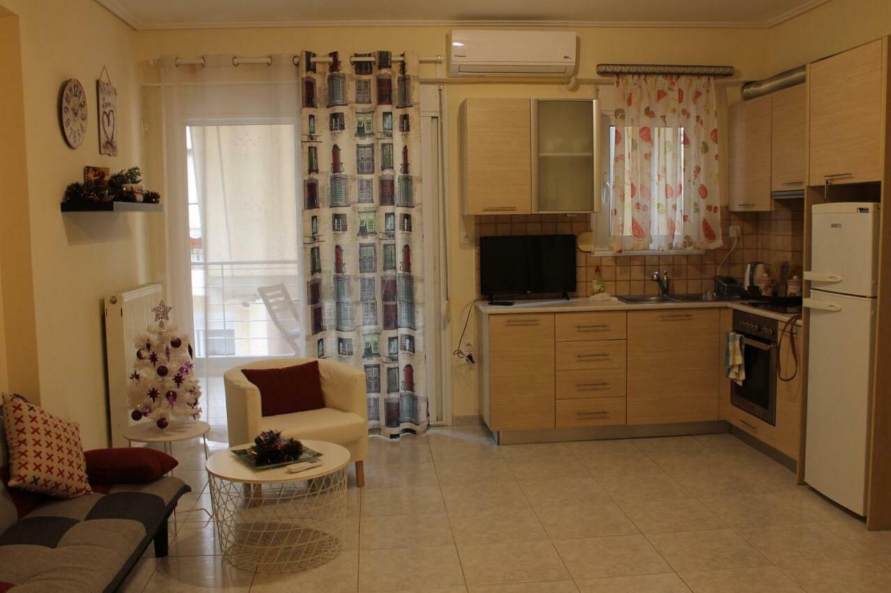 Cozy Studio Apartment In Pireus Exterior photo